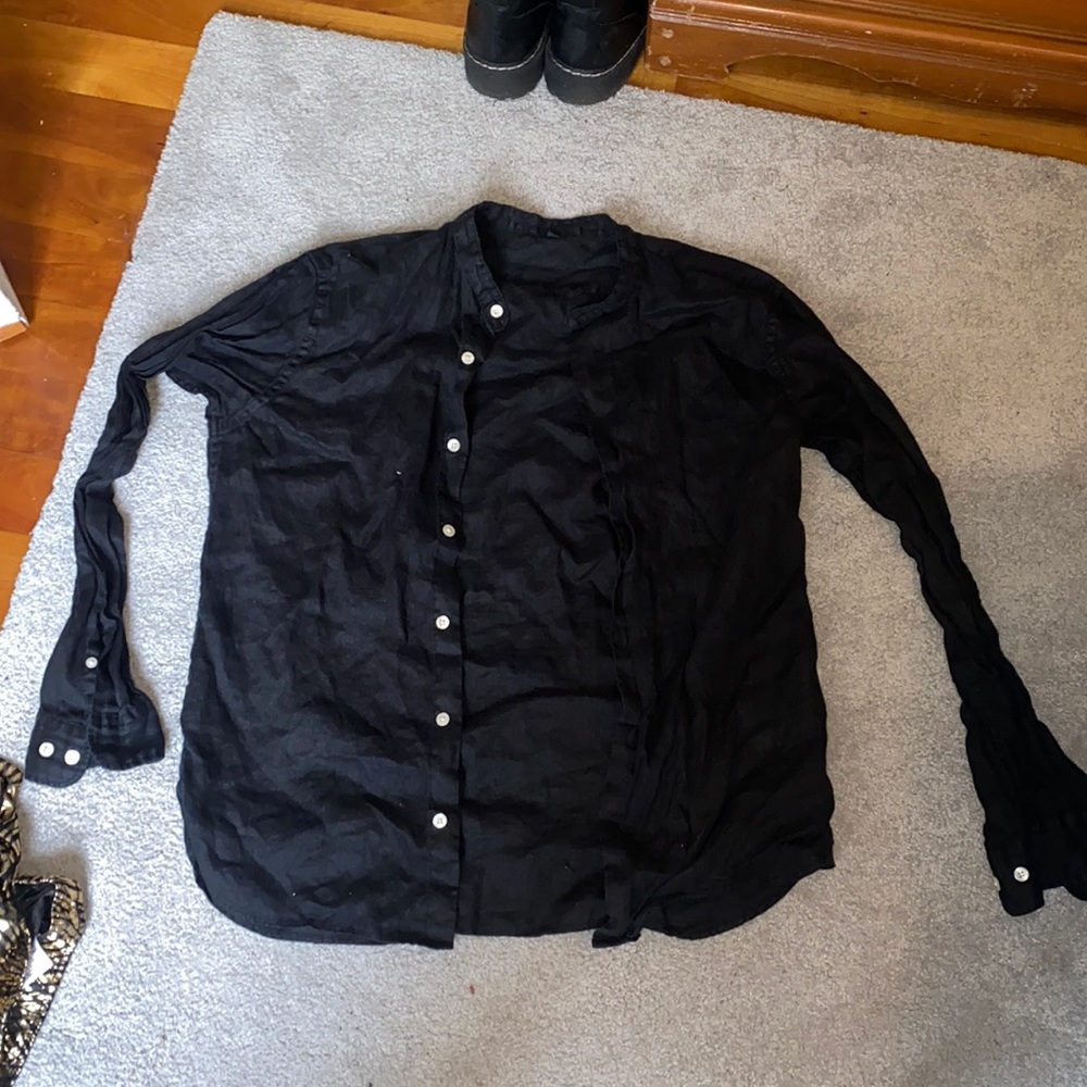 Women’s black button down